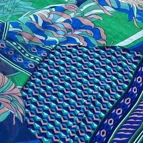 Maeve overlay asymmetrical dress size extra small - Picture 3 of 8